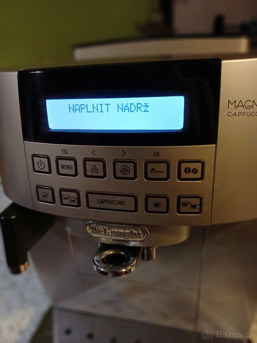 Delongi Magnifica - 4