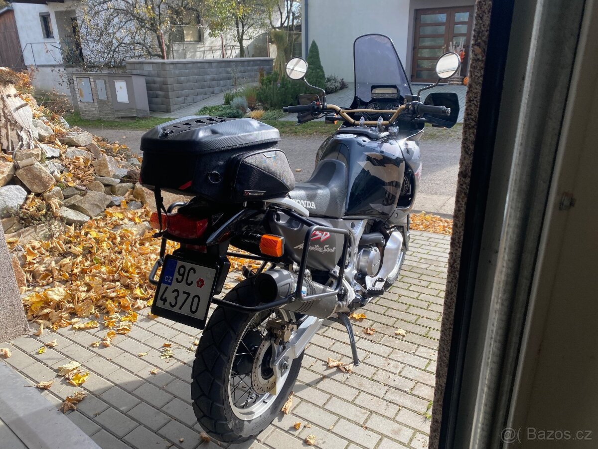 Honda XRV 750 Africa Twin - 35kw v TP - 4