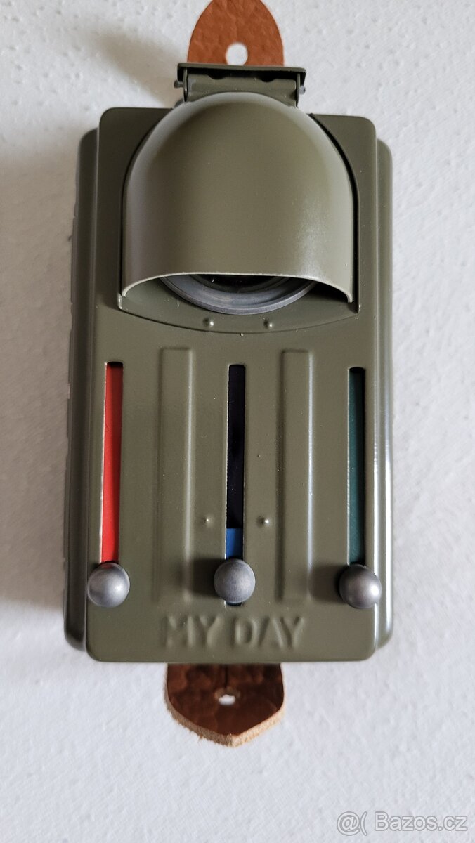 Vojenská svítilna - 4