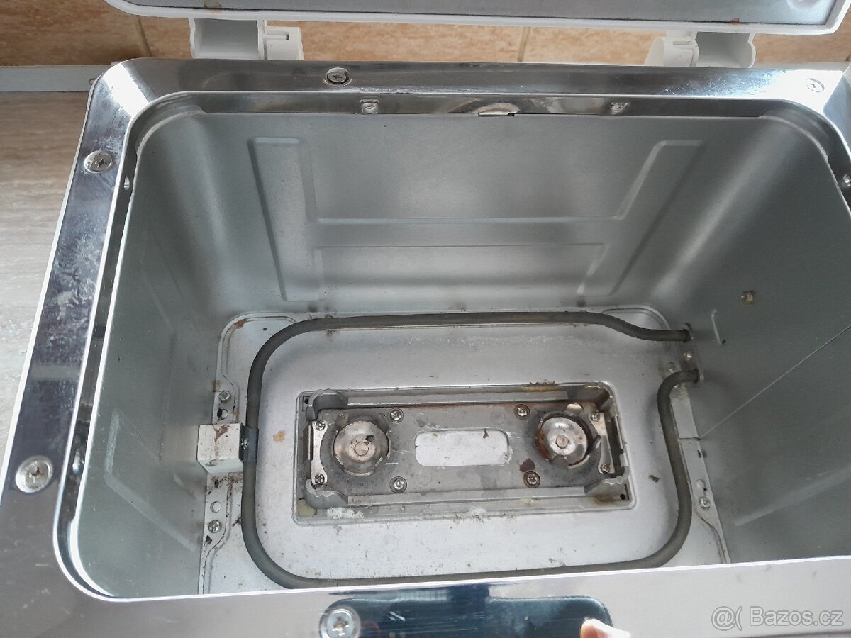 Prodám domácí pekárnu Unold 68511 - 4