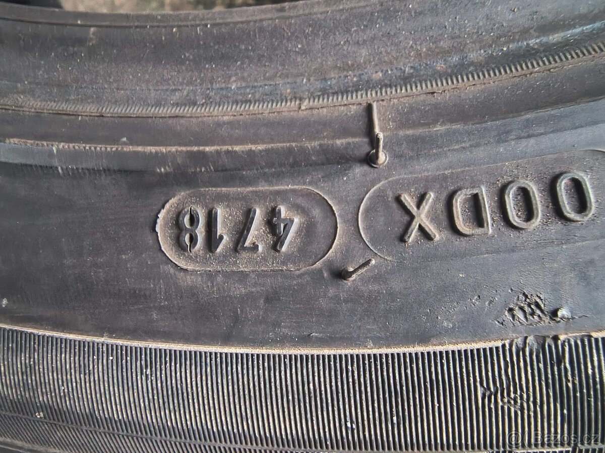 2x použité pneu 245/45 r19 - 4