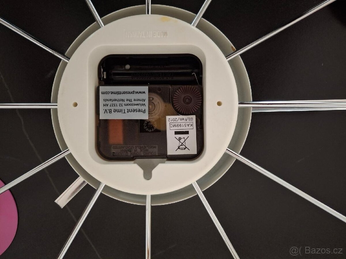 Designové hodiny Karlsson - 4