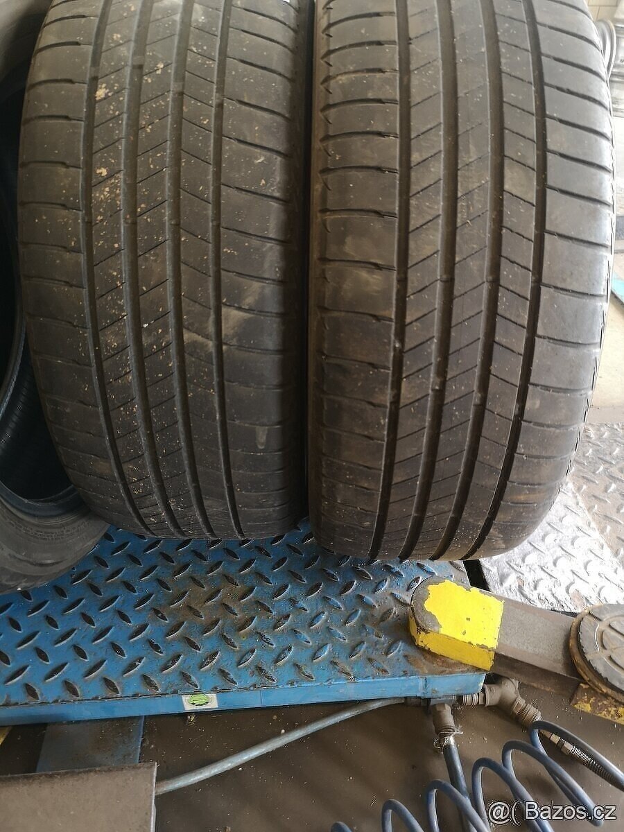 235/45 r18 235/45/18 - 4