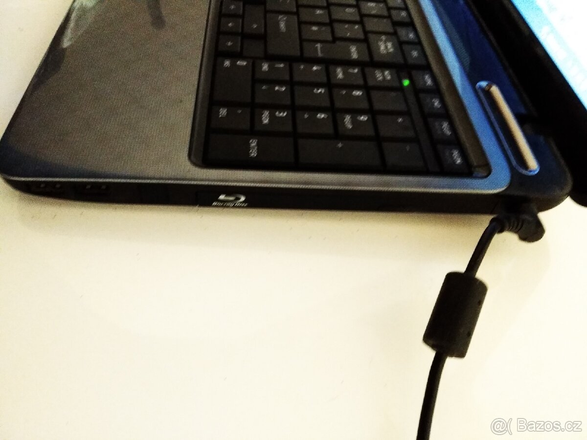 Notebook Toshiba satellite L755-1J1 - 4