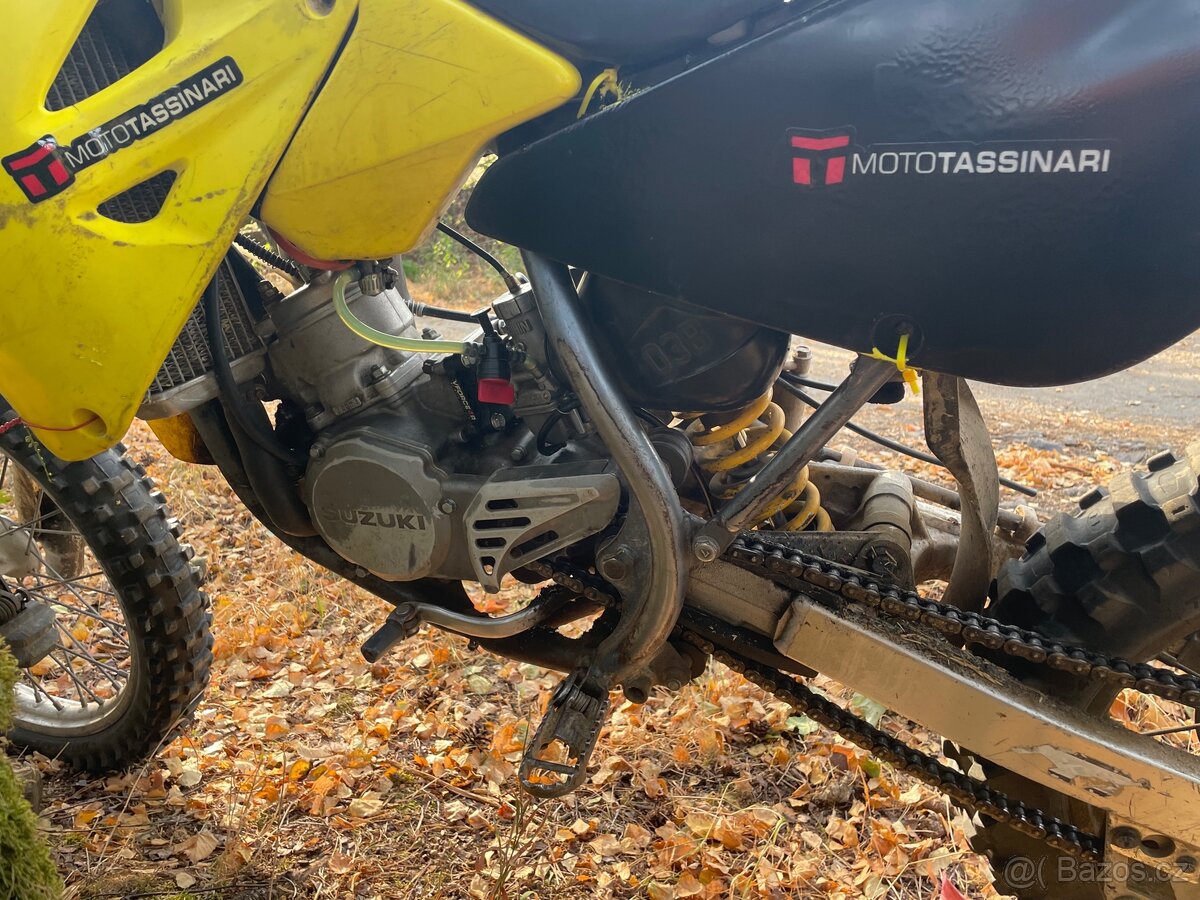 Suzuki RM85 2t - 4