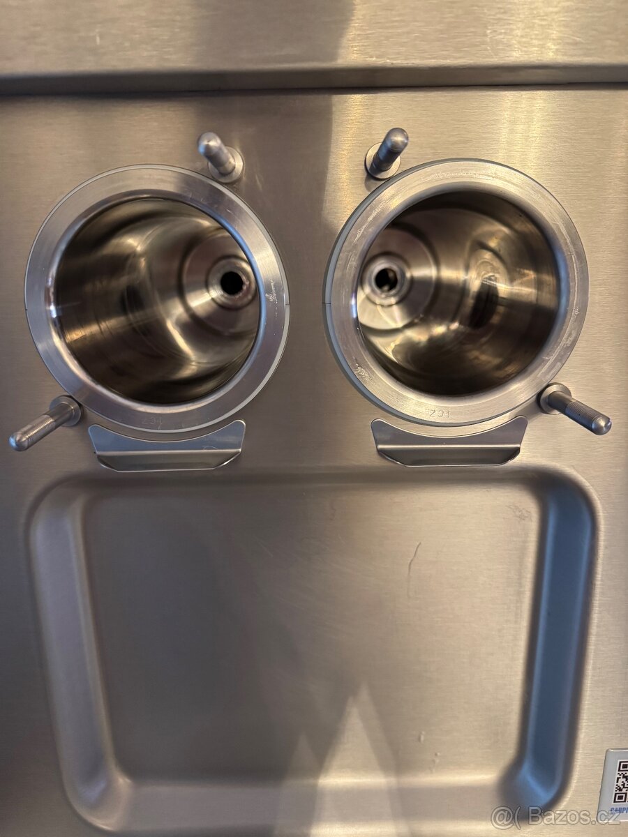 Carpigiani Zmrzlinový stroj TRE/B - 4