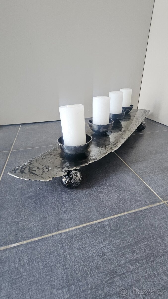 Zakazkovy vanocni adventní věnec svicen kov darek investice - 4