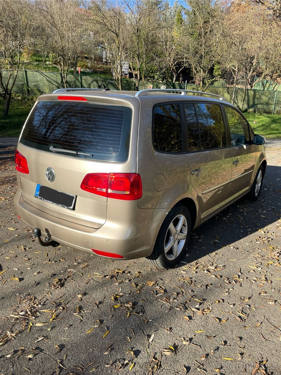 VW Volkswagen Touran 2.0TDi, 103kW, DSG, rv: 2011 - 4
