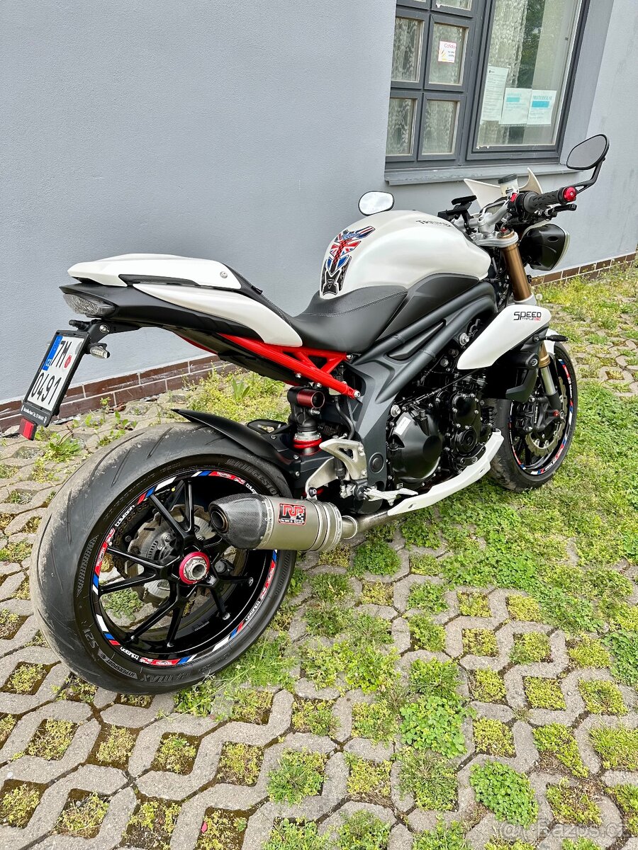 Triumph Speed triple 1050 - 4