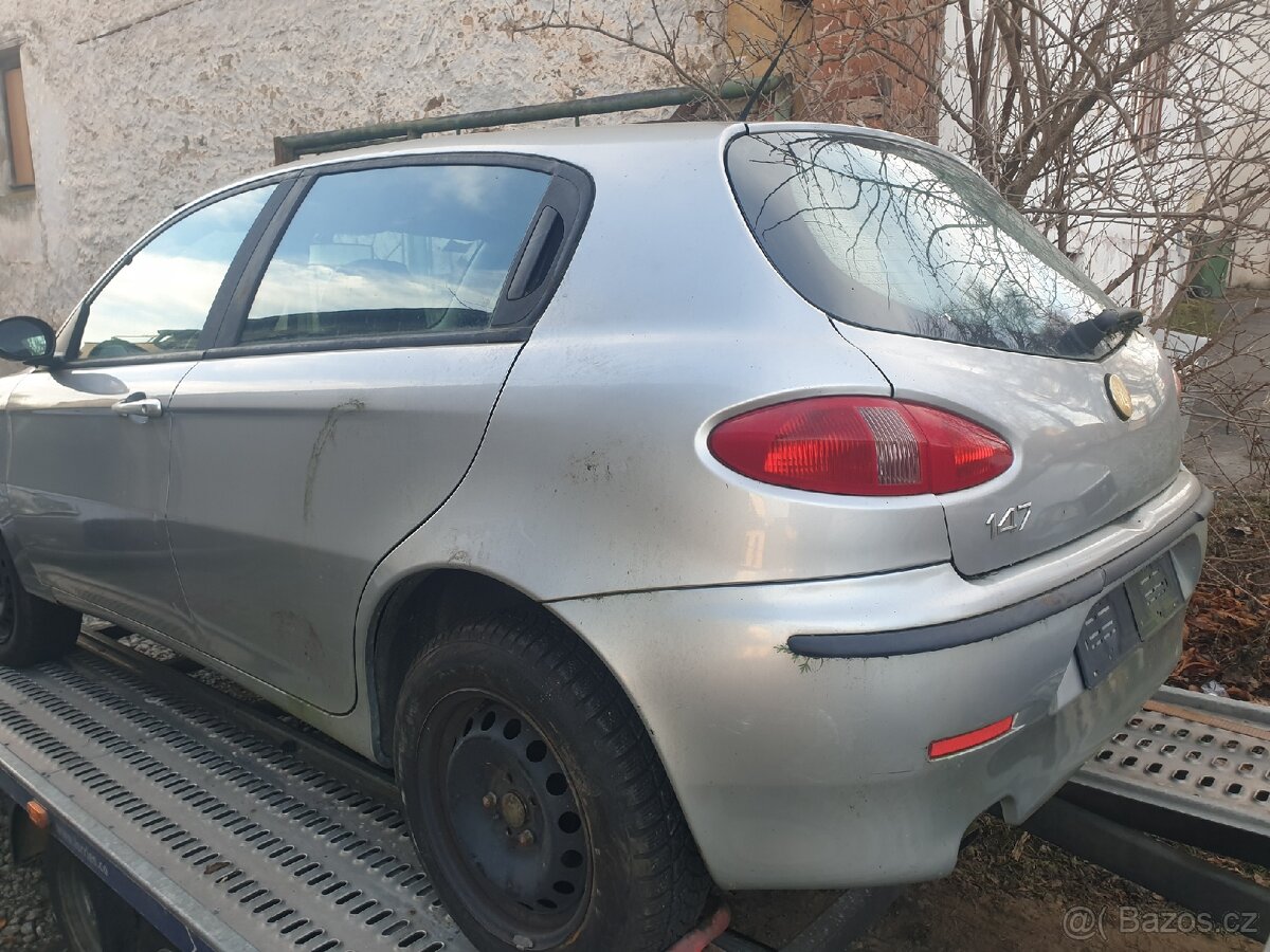 Alfa Romeo 147 - Nahradni dily - 4