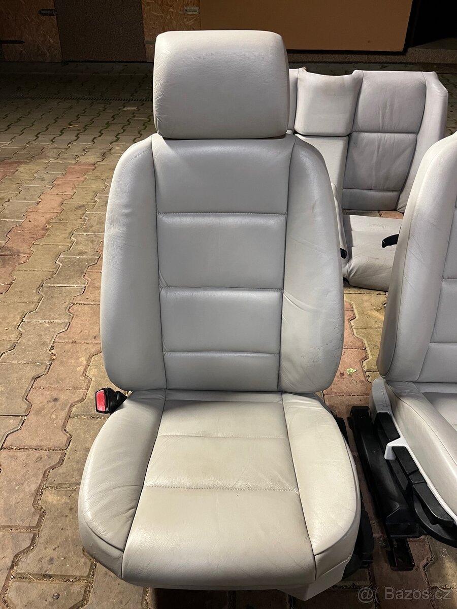 Bmw e36 cabrio sedačky - 4