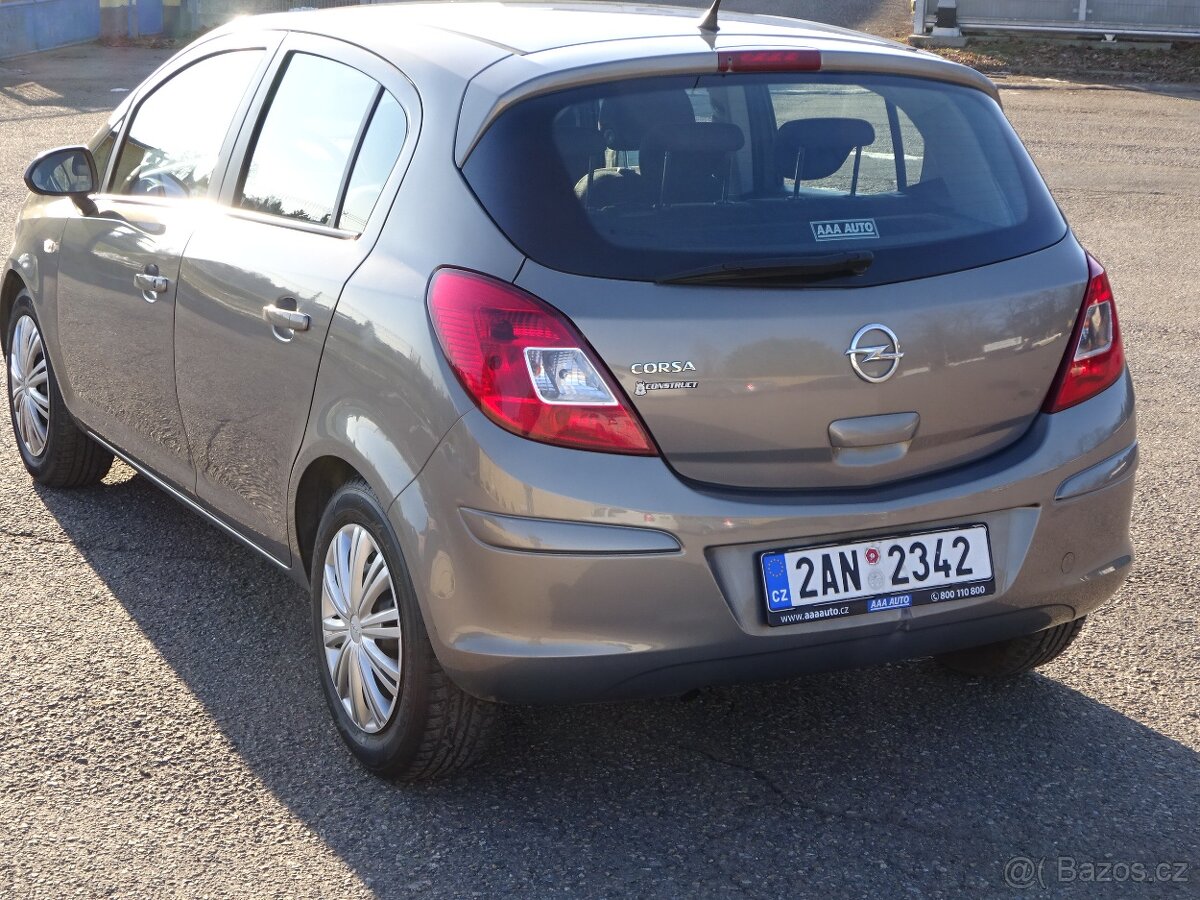 Opel Corsa 1.2i r.v.2011 (63 kw) Koupeno v ČR - 4
