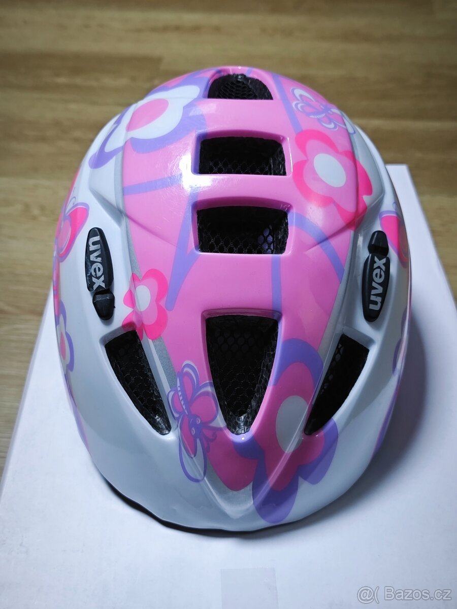 Dětská helma na kolo UVEX - 4