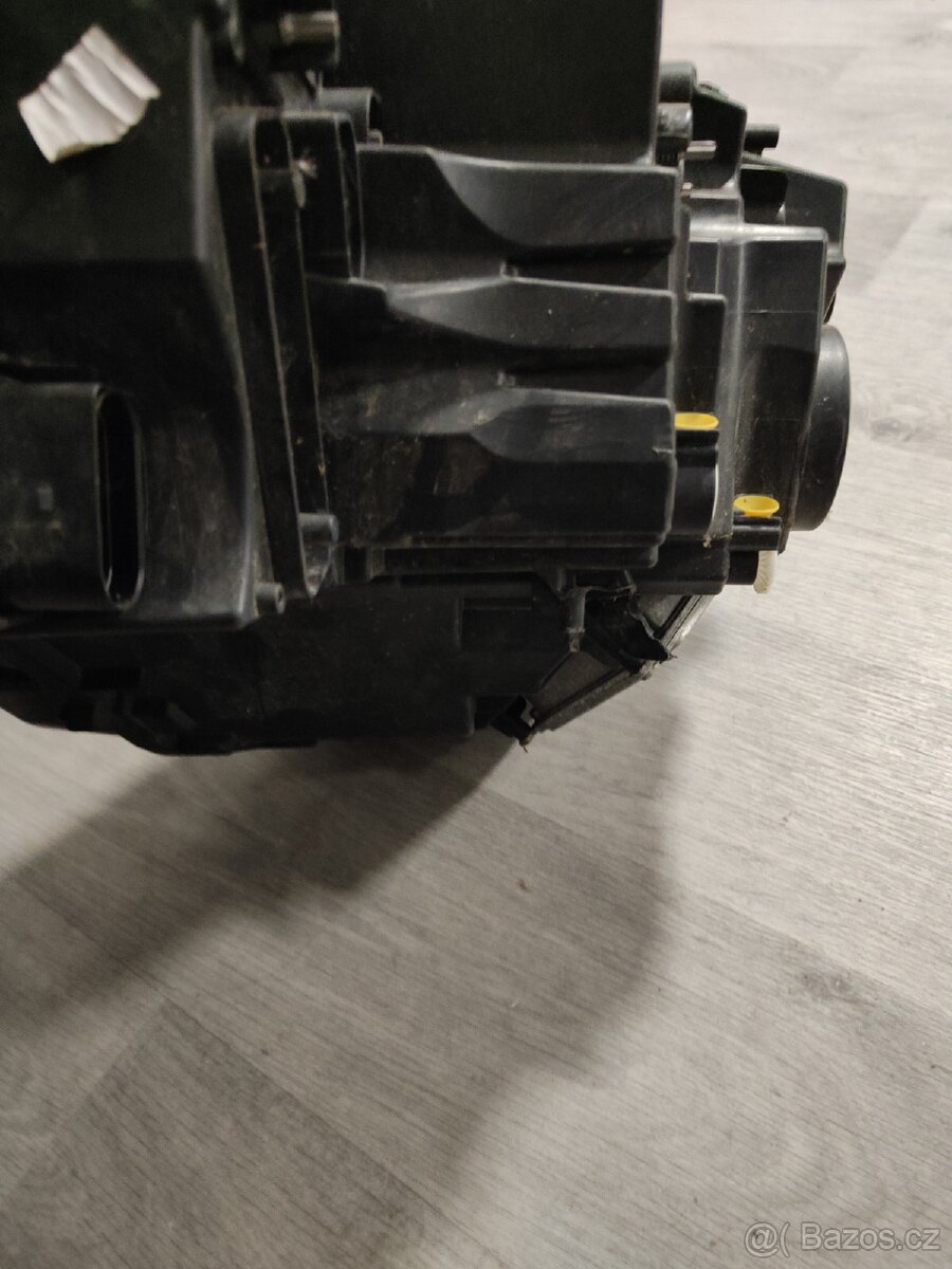 Škoda Karoq světlo 57B941016F - 4