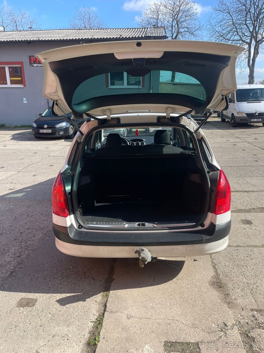 Peugeot 308 - 4