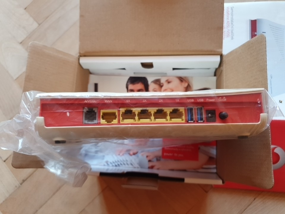 Modem COMTREND VR-3022 ADSL/VDSL - 4