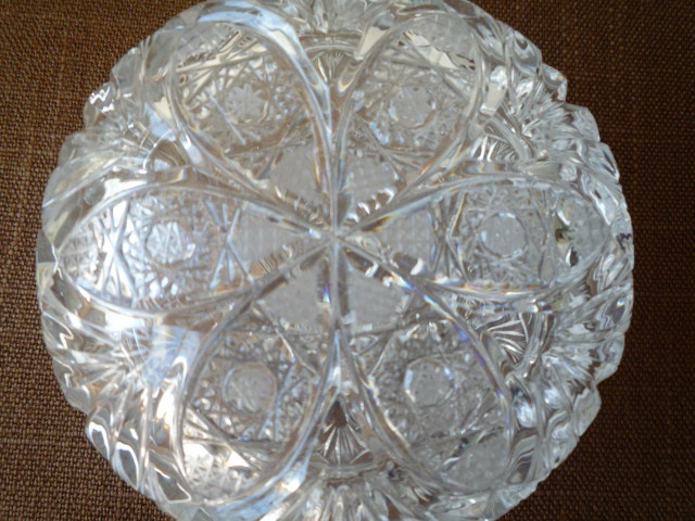 Broušené sklo – dóza - 4