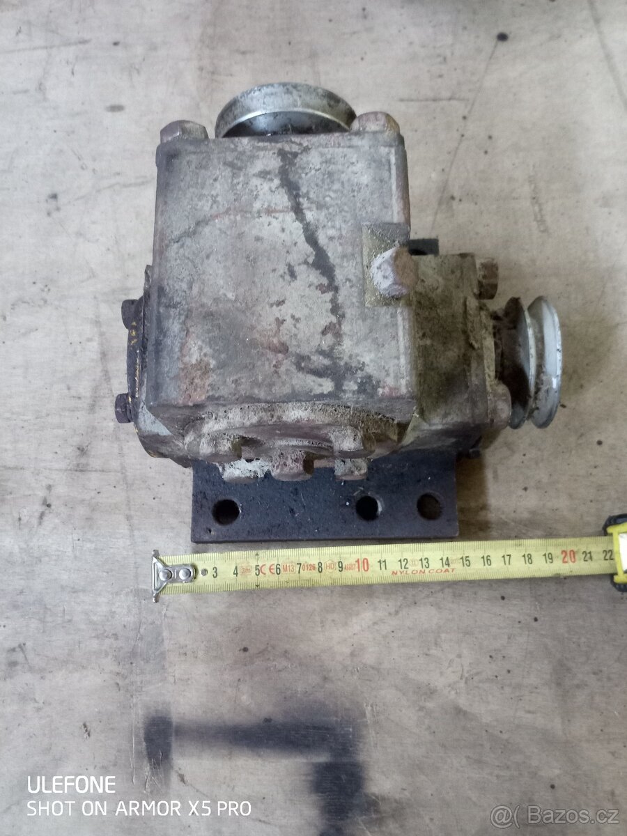 Úhlová převodovka - 4