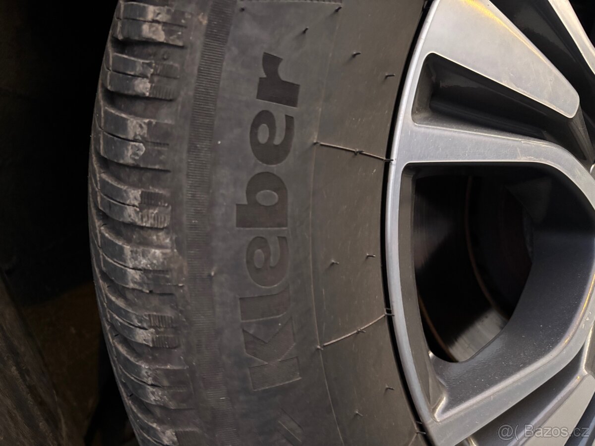 Toyota Rav4 4gen. Alu sada originál Toyota Kleber Quadraxer. - 4