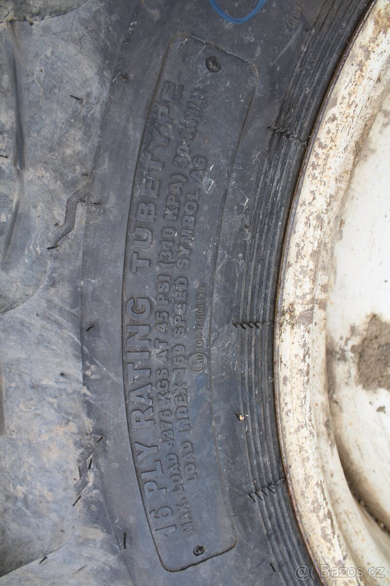 Zetor crystal zadní kola ráfky disky 18,4-34 16 pláten 3,5cm - 4