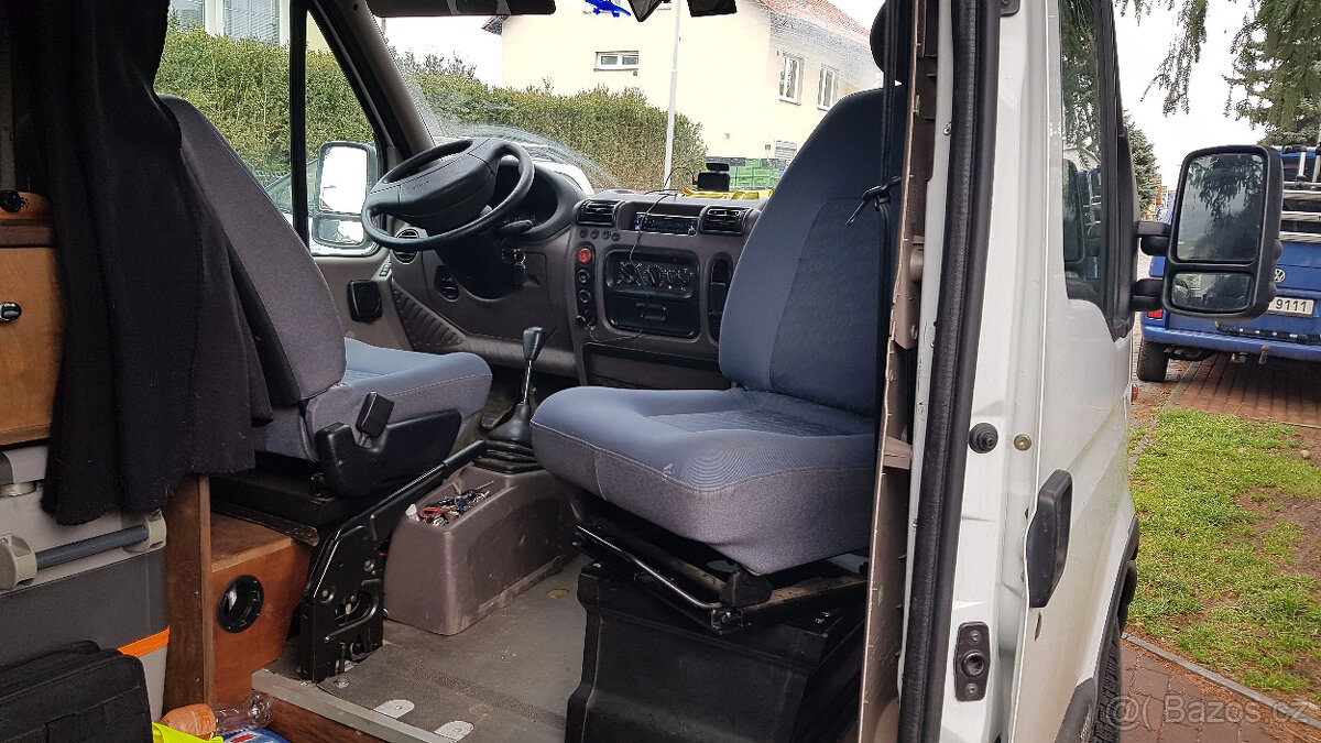 Otočná konzole sedadla Renault Master a Opel Movano - 4