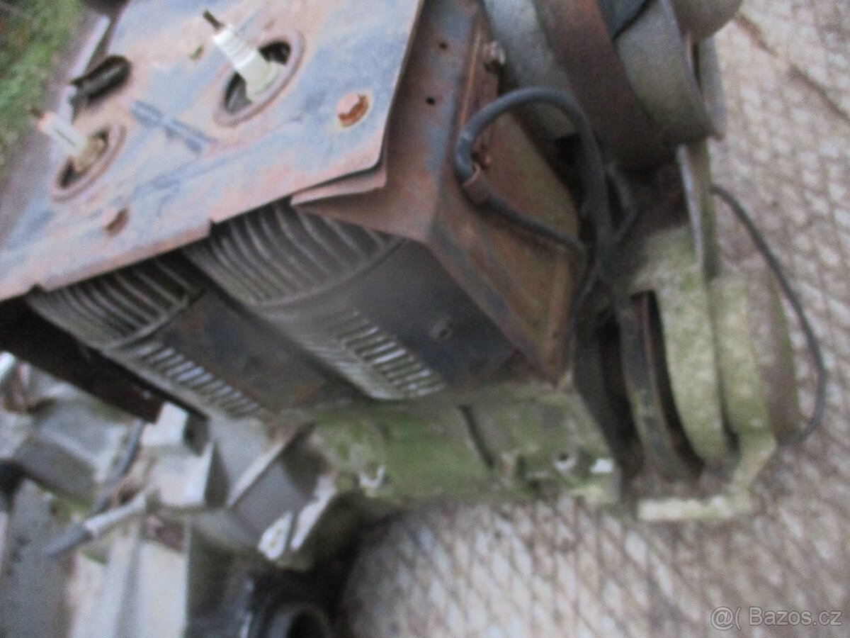 motor s převodovkou Trabant - 4