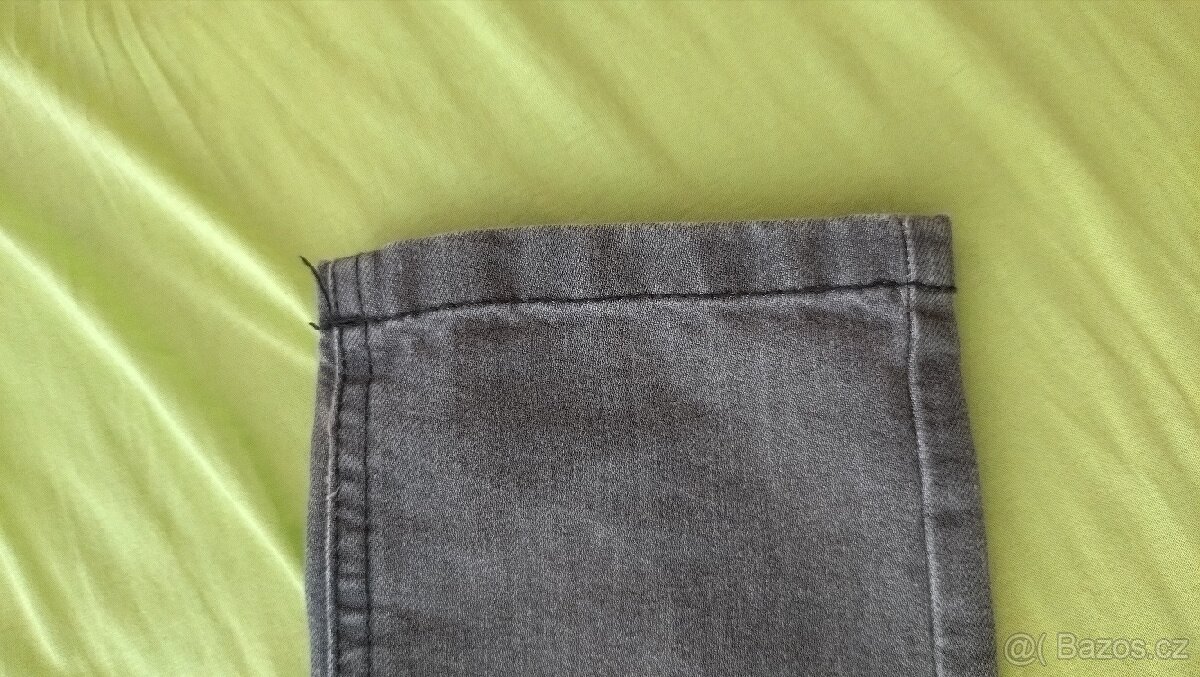 Šedé džíny - 4