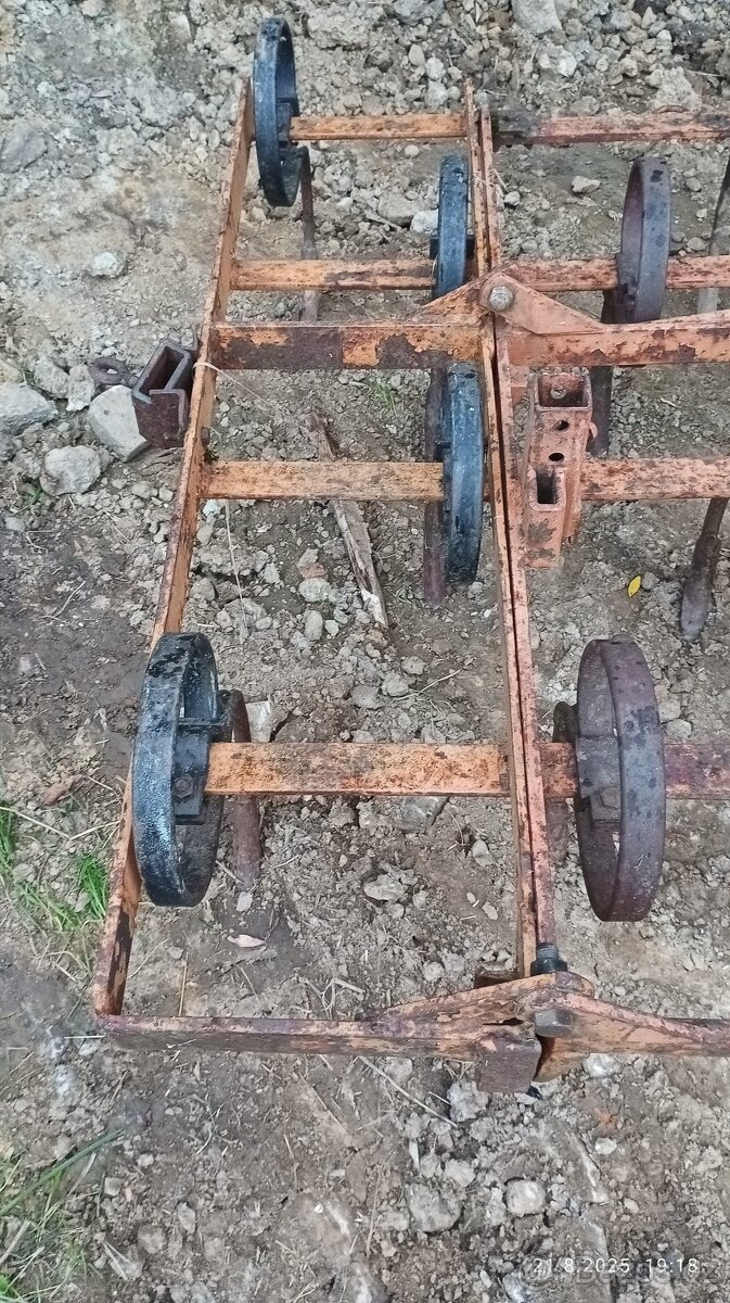 Kultivátor - 4