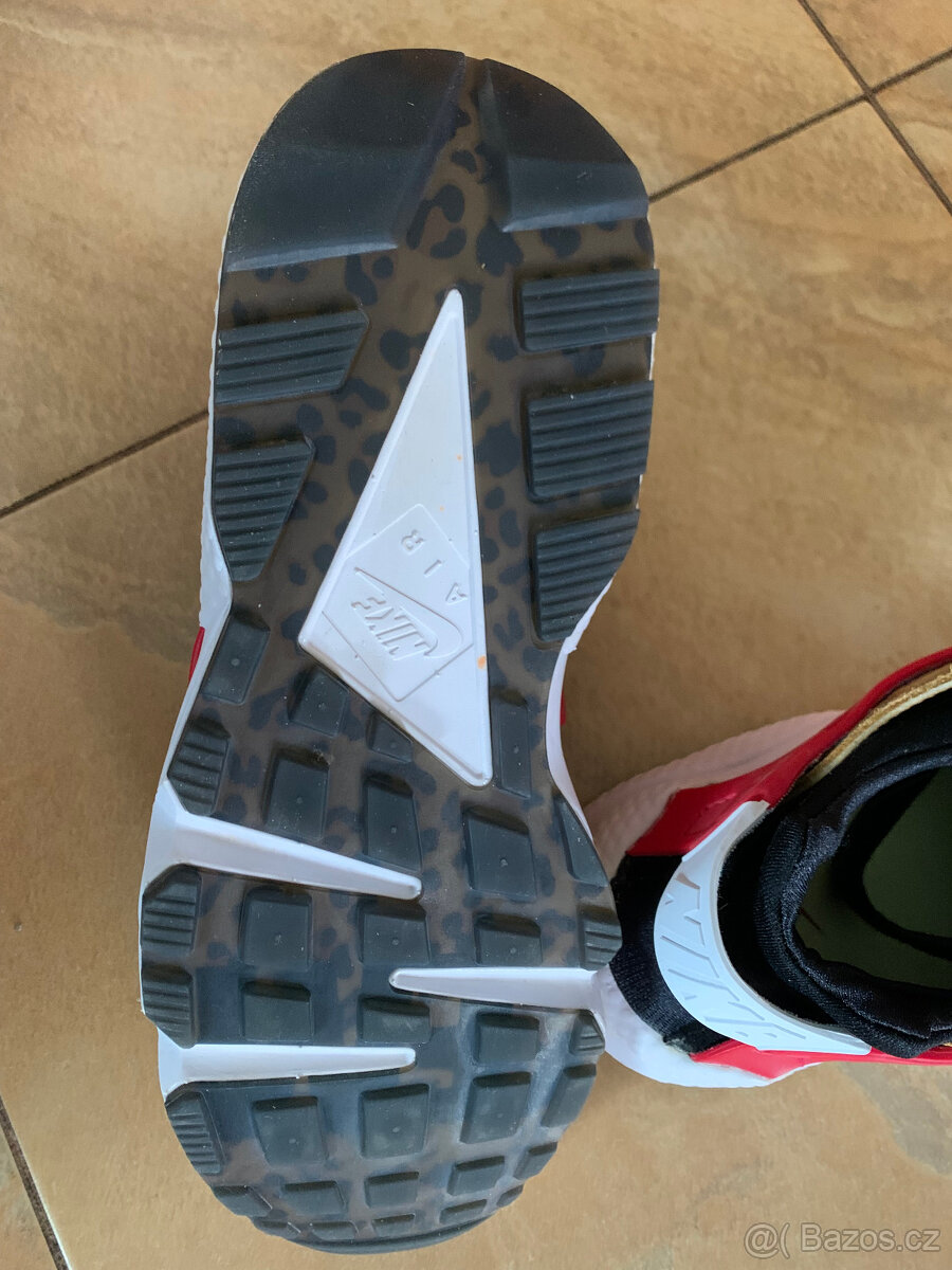 Nike Air Huarache SNKRS Day, vel.42 - 4