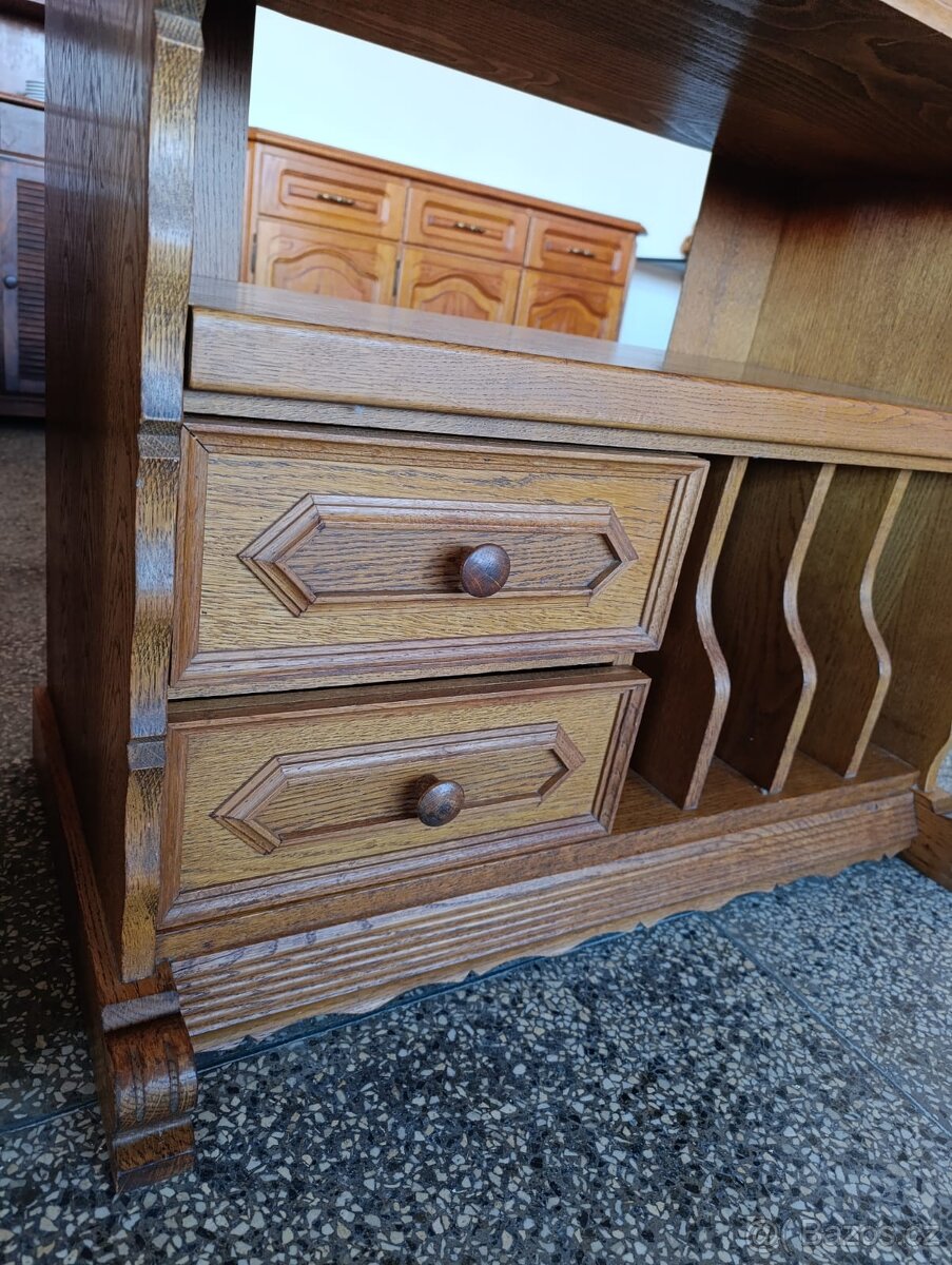 Rustikální komoda, gramodesky, Nábytek s příběhem - 4