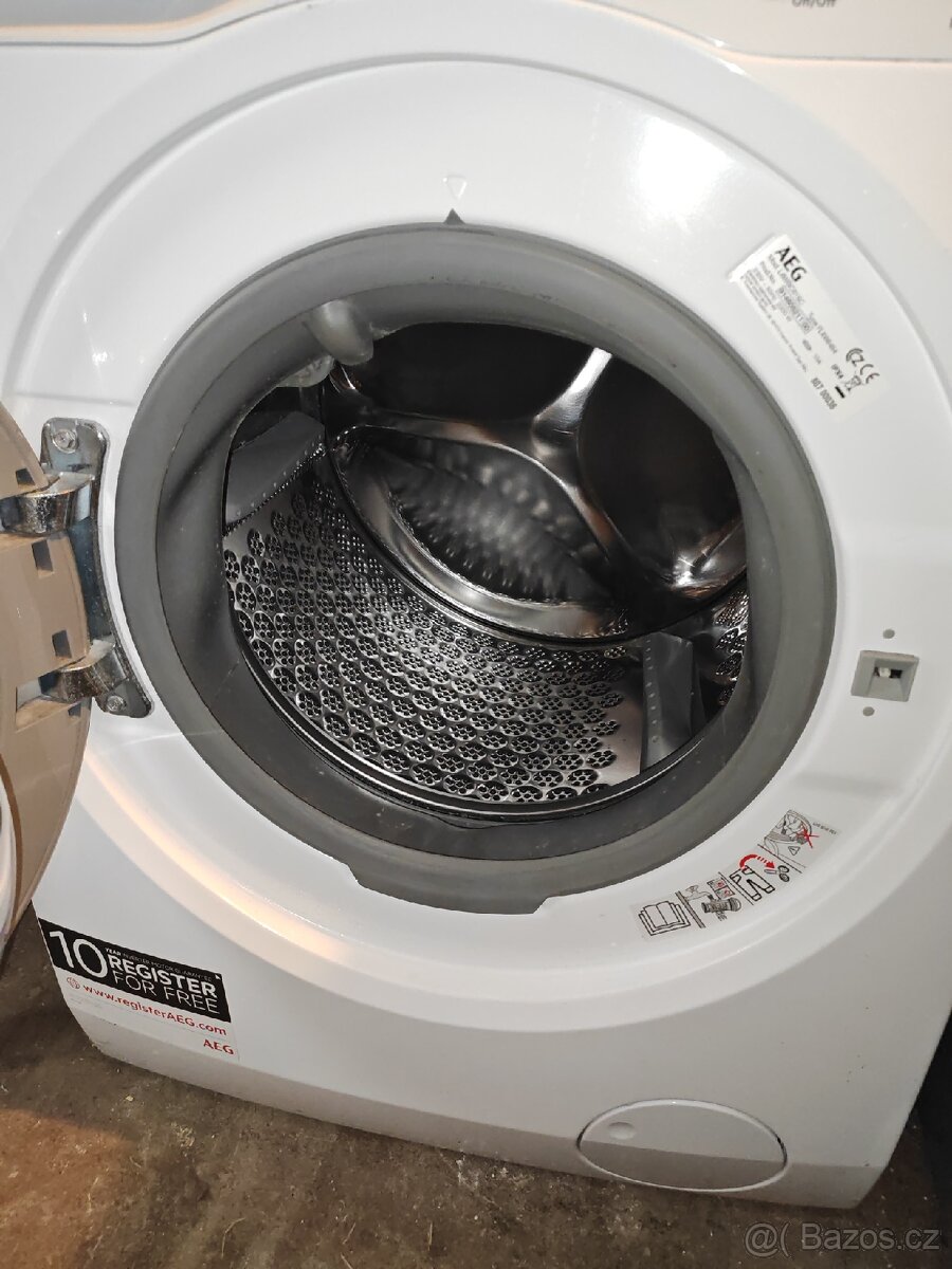 Pračka se sušičkou AEG serie 8000 - 4