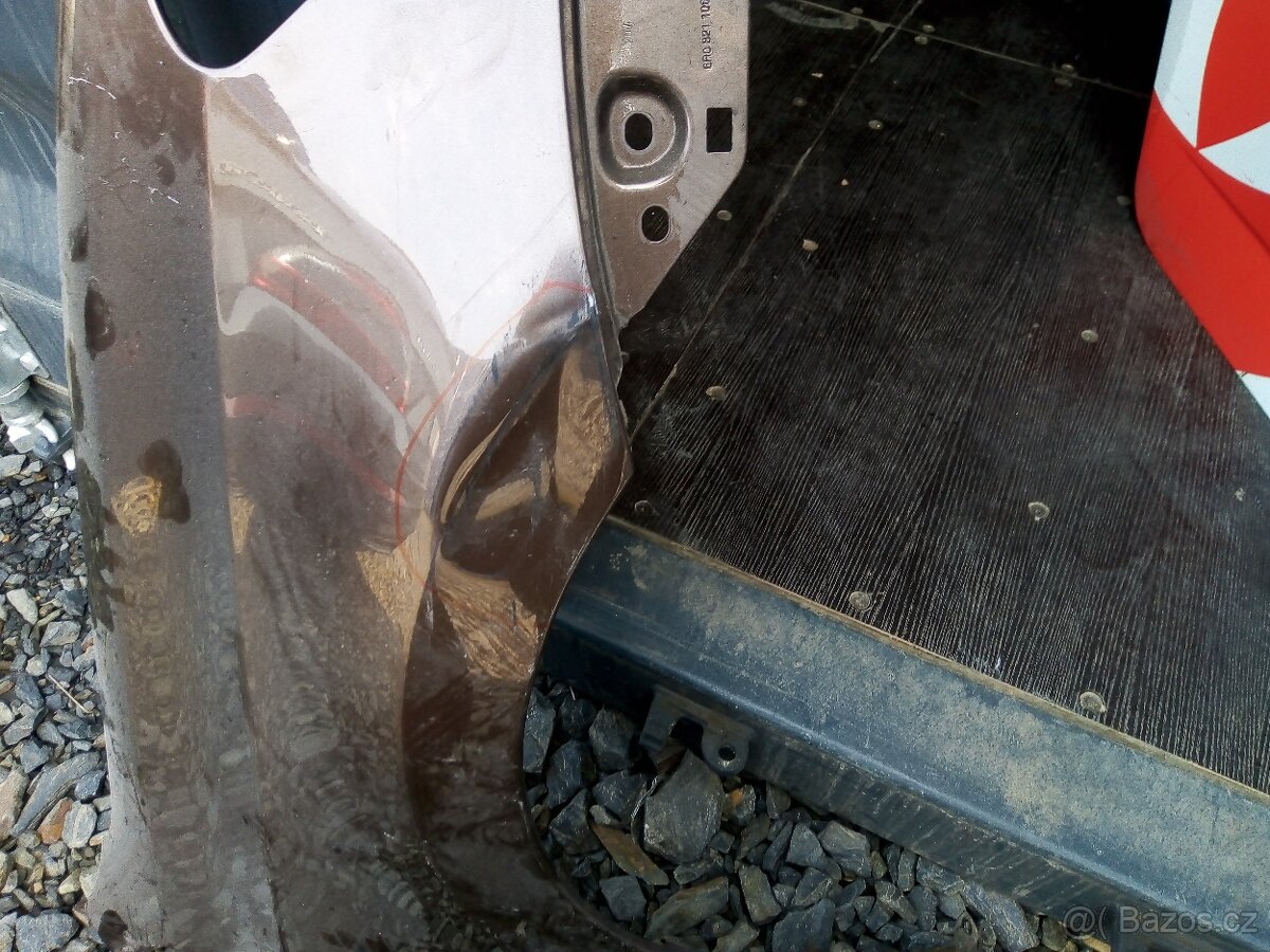 Blatník VW polo - 4