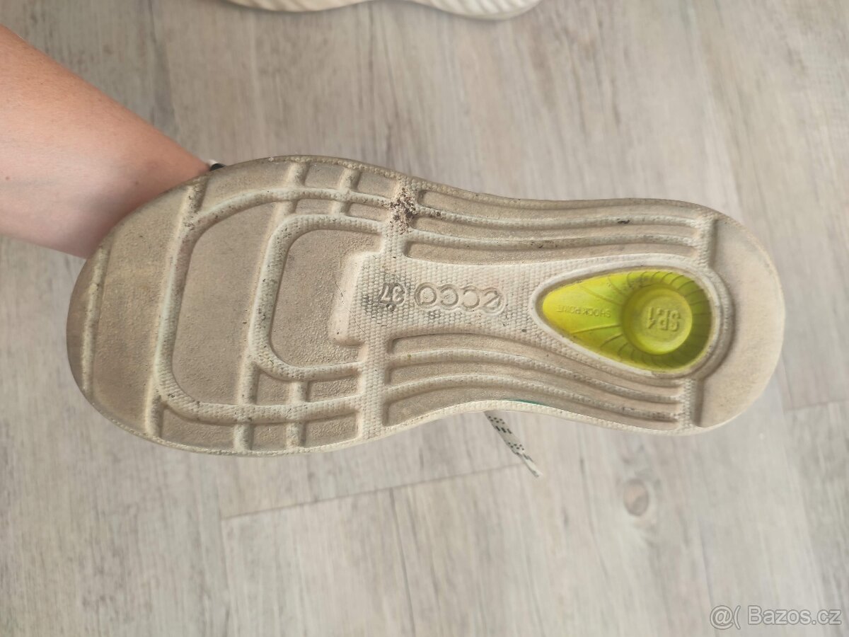 Prodám ECCO kožené boty vel. 37 - 4