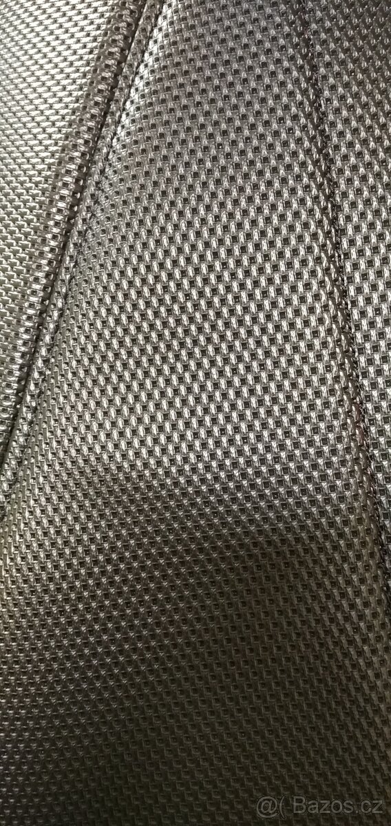 Čalounění blatníků Zetor Crystal - 4