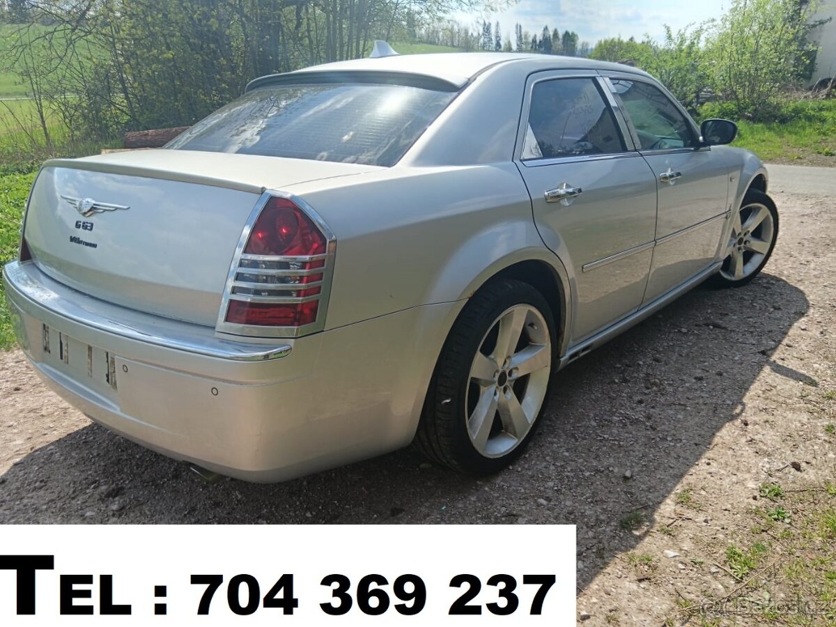 // CHRYSLER 300C SEDAN 3.0 CRD 2008 // DÍLY - 4
