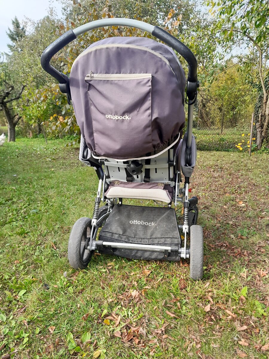 Speciální kočárek - 4