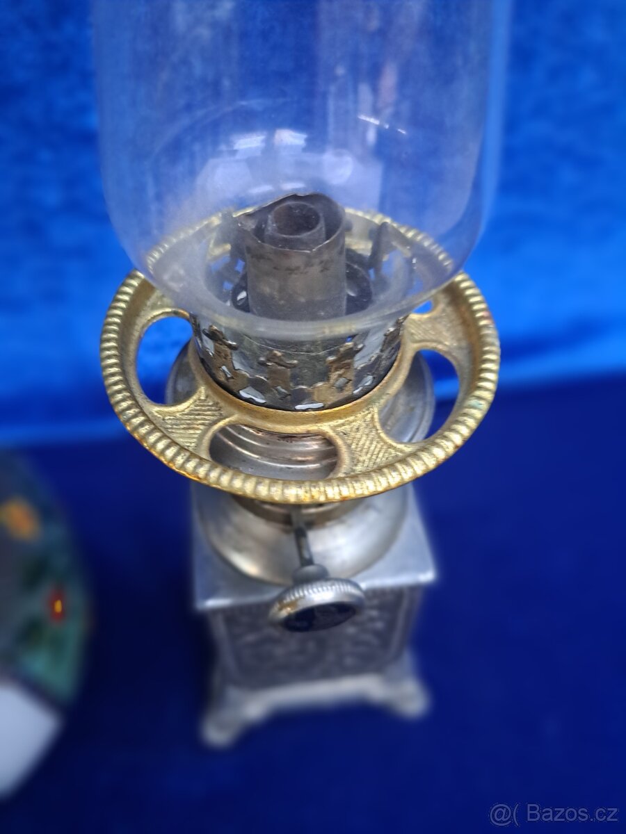 Petrolejová lampa kovová - 4