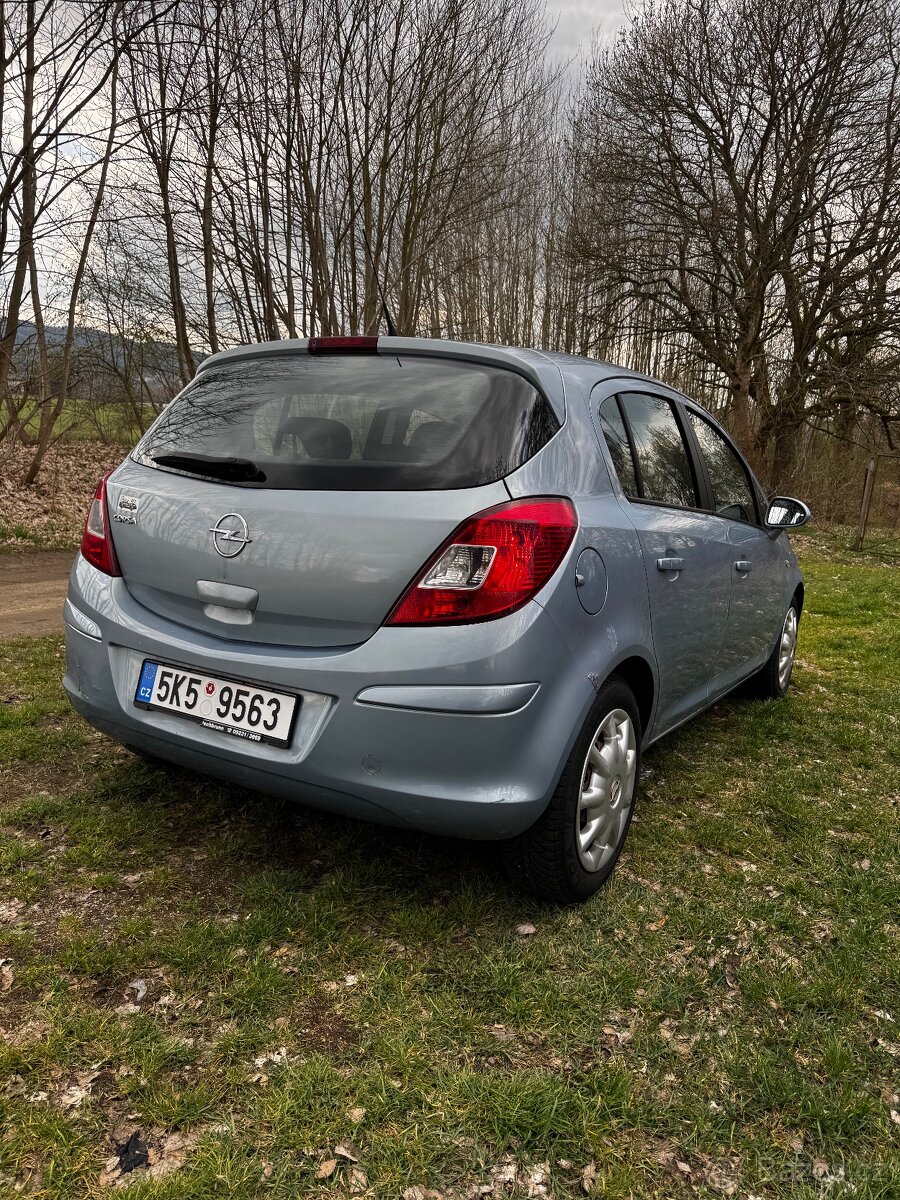 Opel Corsa 1.4i - 4