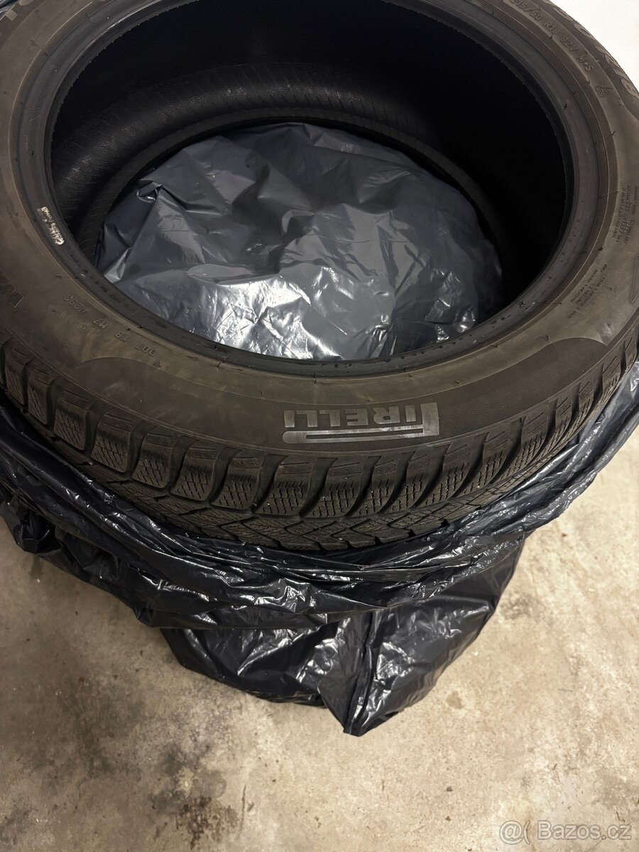 zimní pneu Pirelli SottoZero 215/55 R18 - 4