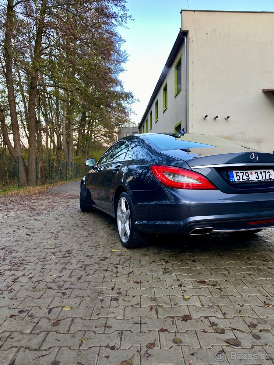 Mercedes CLS 350 4Matic AMG Line - 4