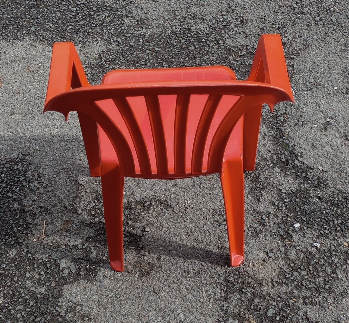 Dětská plastová židle - 4