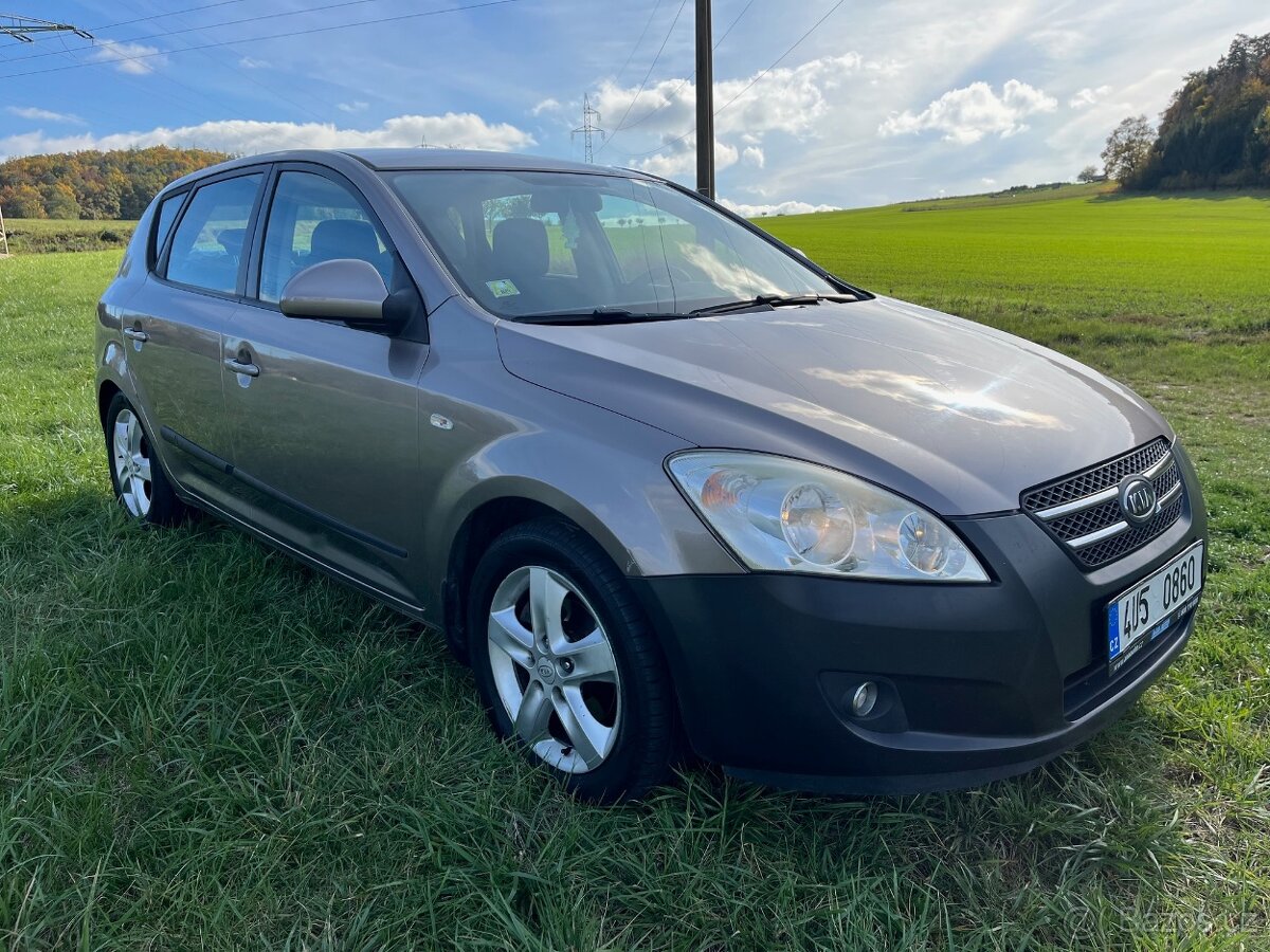 Kia Ceed 1.6 CRDi - 4