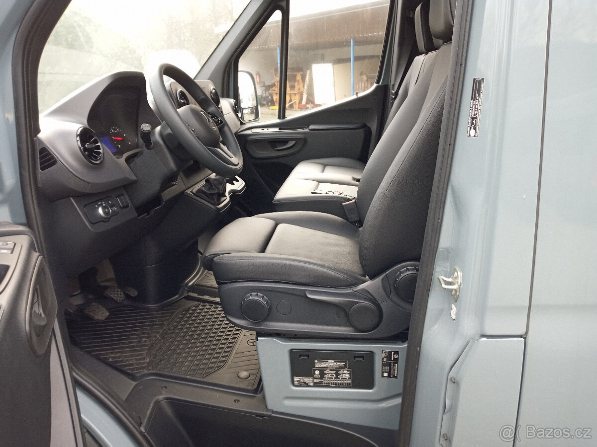 Mercedes-Benz Sprinter 317 CDI - 4