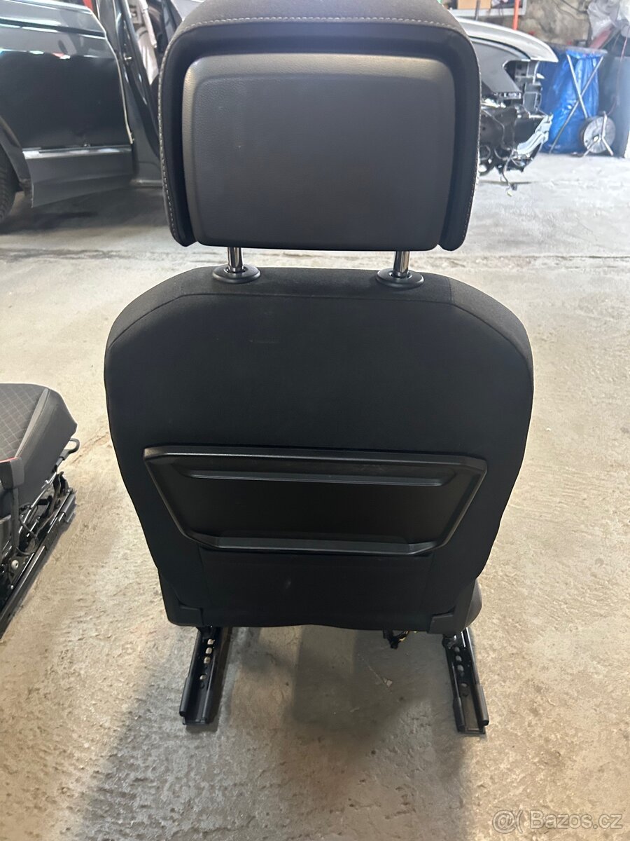 Sedačky Vw Tiguan II - 4