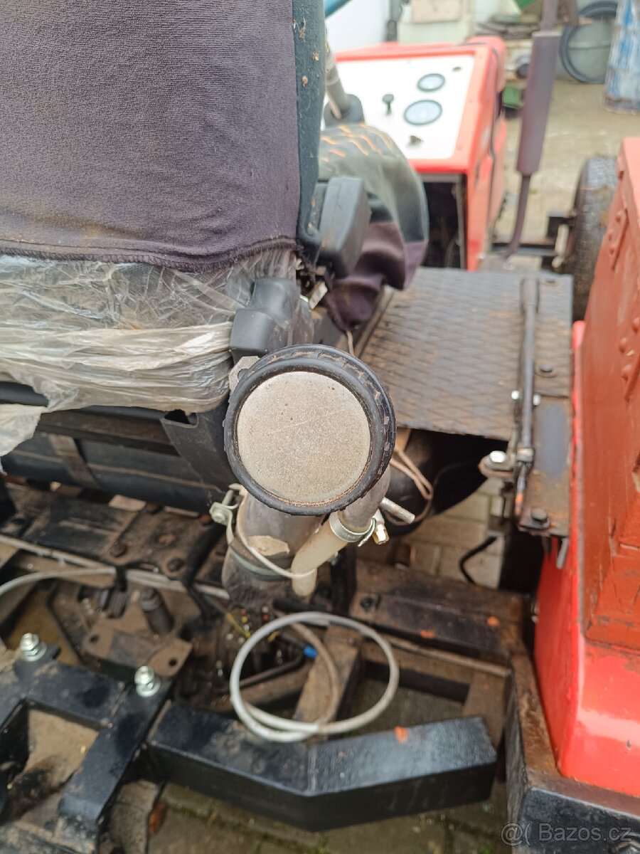 Malotraktor na prodej. - 4