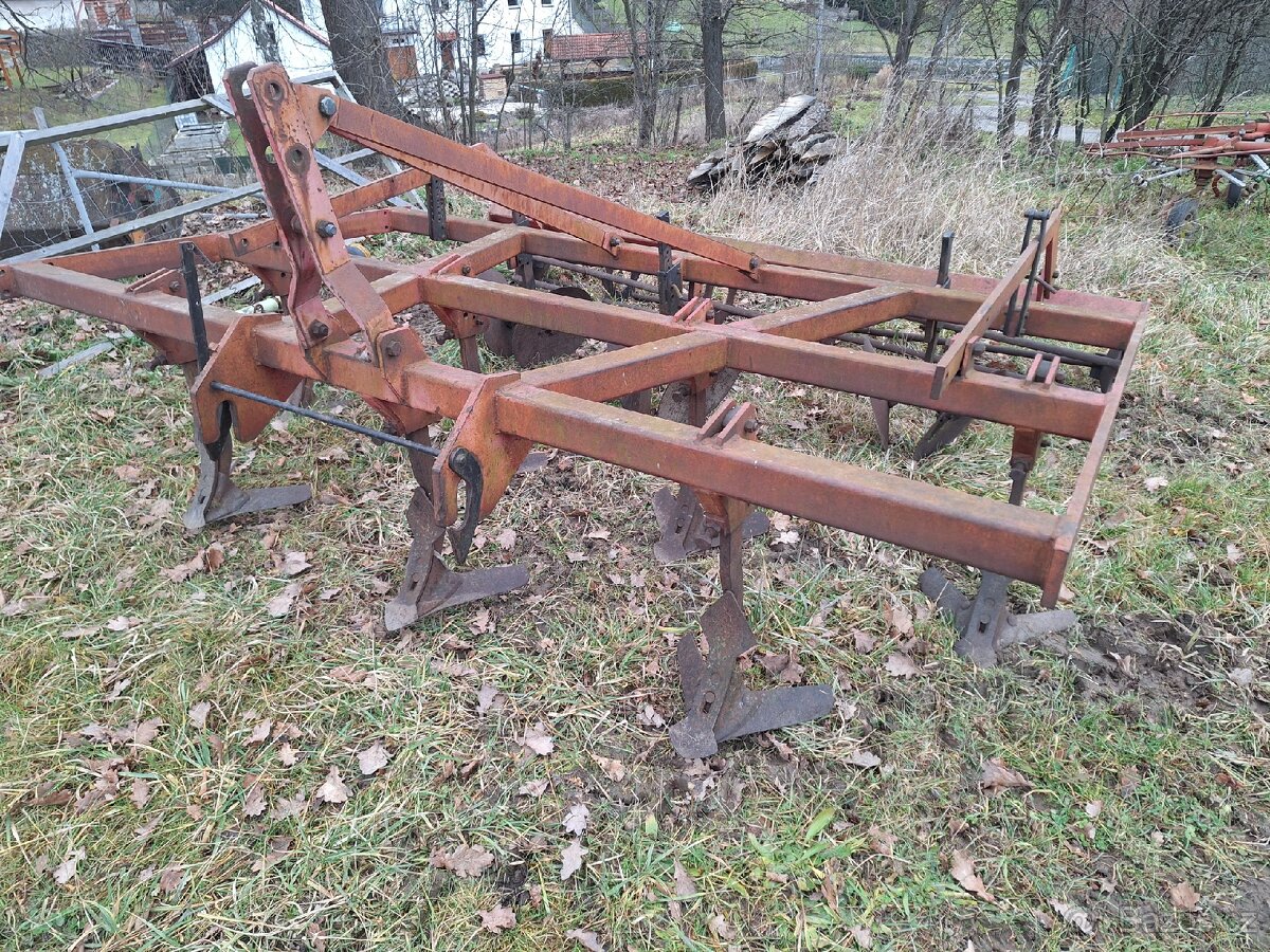 Prodám radličkový podmítač 3m - 4