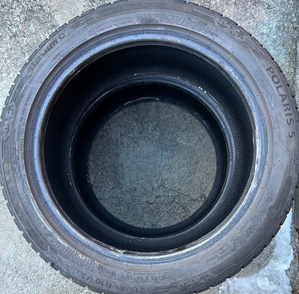 215/45 R16 90V XL zimní pneumatiky Barum (4020) - 4