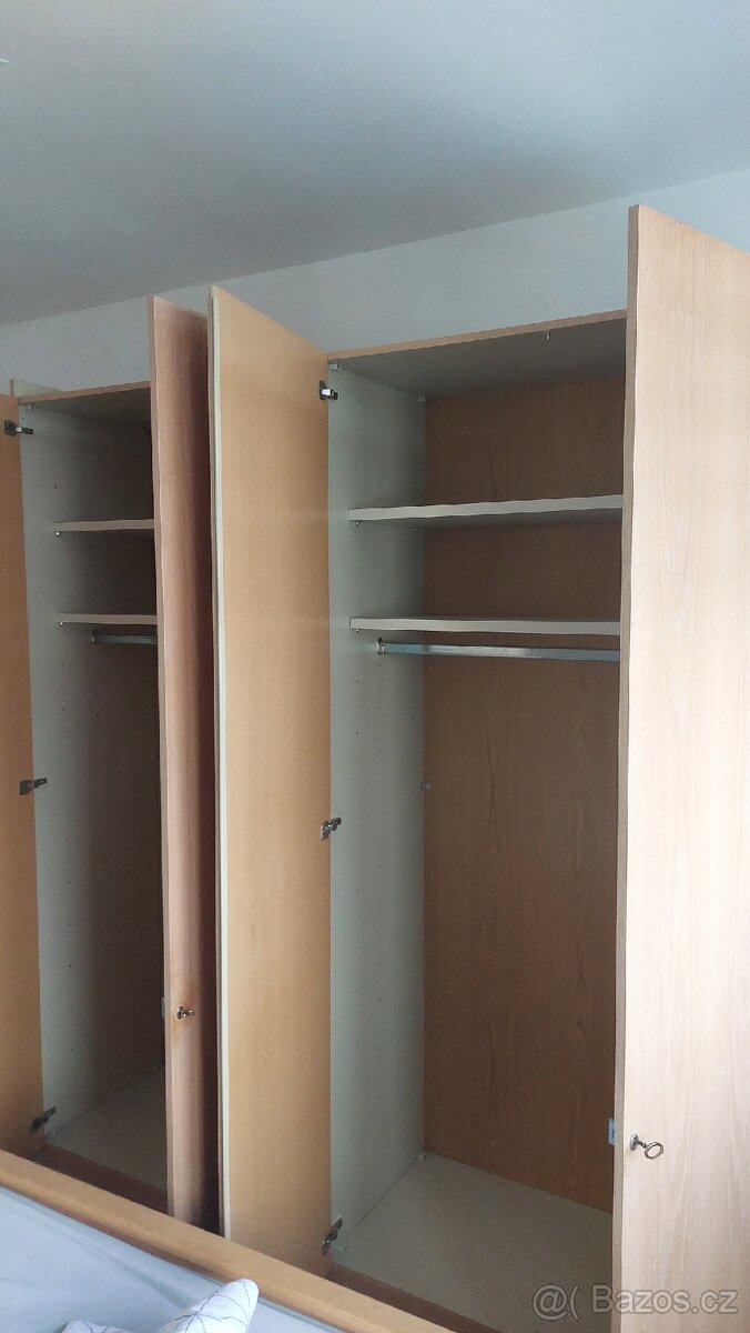 Skříň šatní - světlý dub - 4