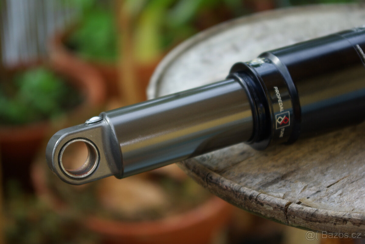 tlumic Fox Float RP2, 200/55mm - 4