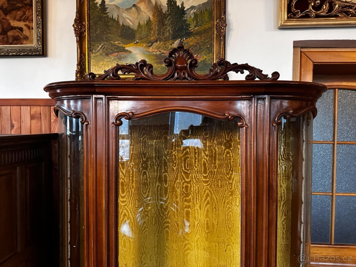 Vitrína -barokní - 4